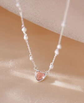 Pearl Heart Pendant Necklace