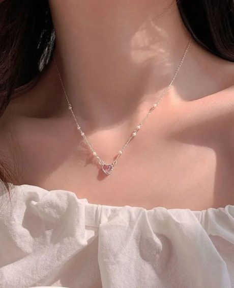 Pearl Heart Pendant Necklace